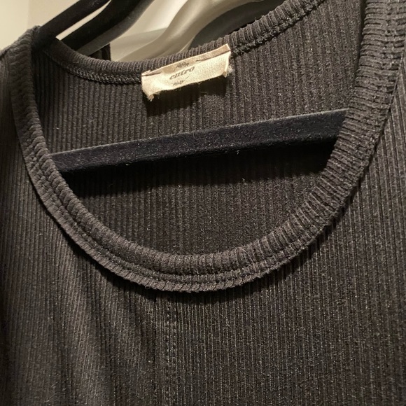 entro Black Ribbed Midi Dress from Flaunt Boutique Size M - Picture 5 of 5